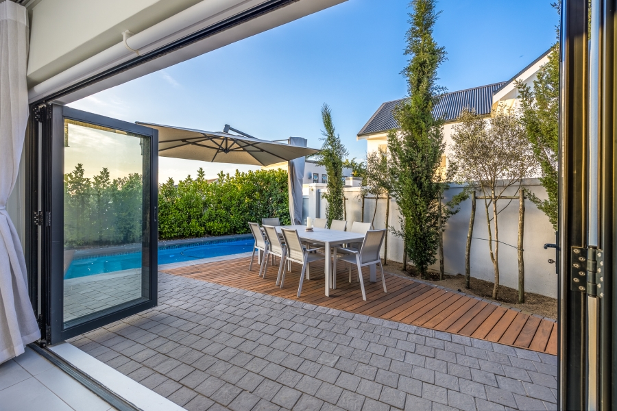 3 Bedroom Property for Sale in Zevendal Western Cape